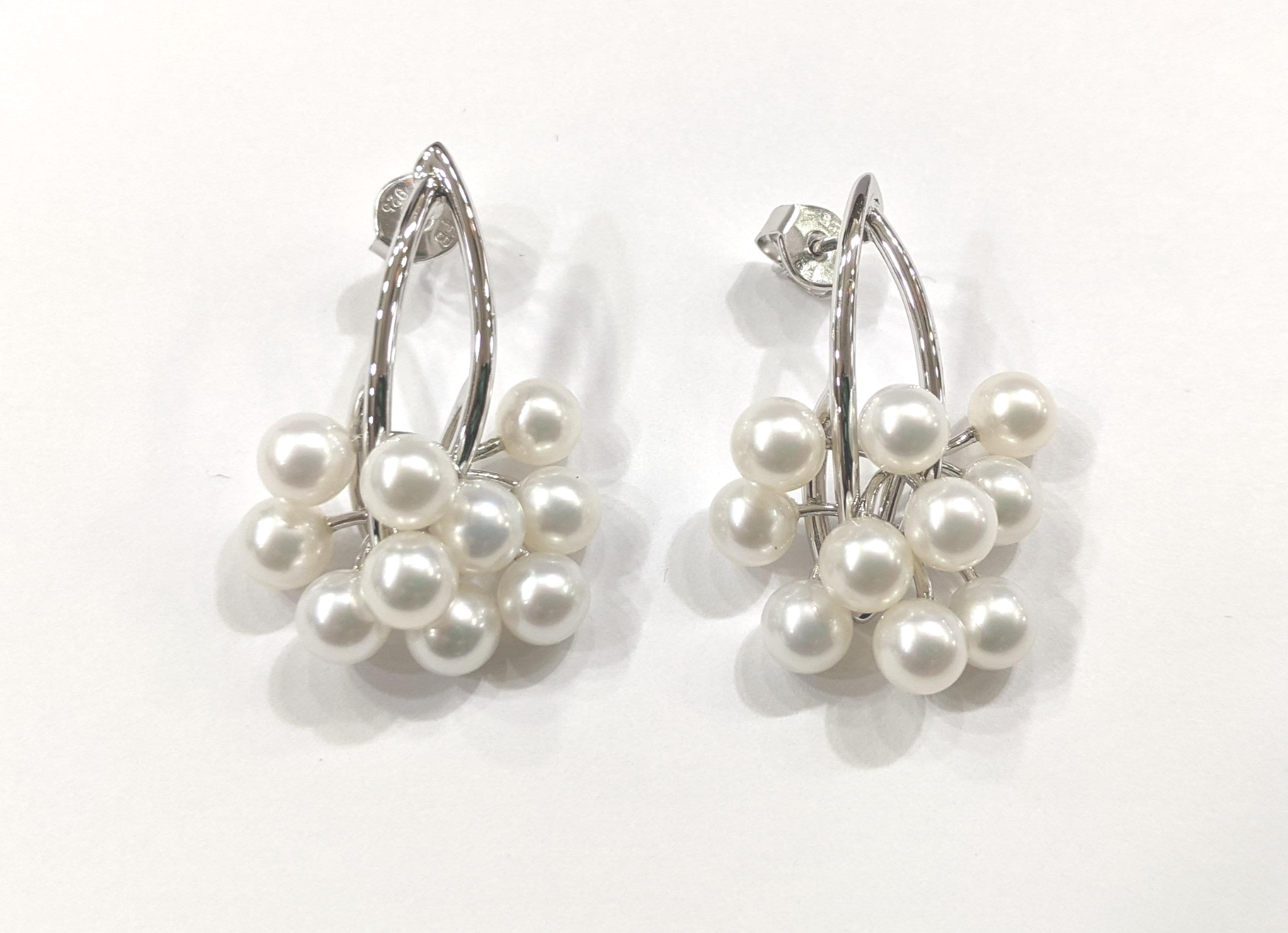 EARRING SILVER DESIGNER