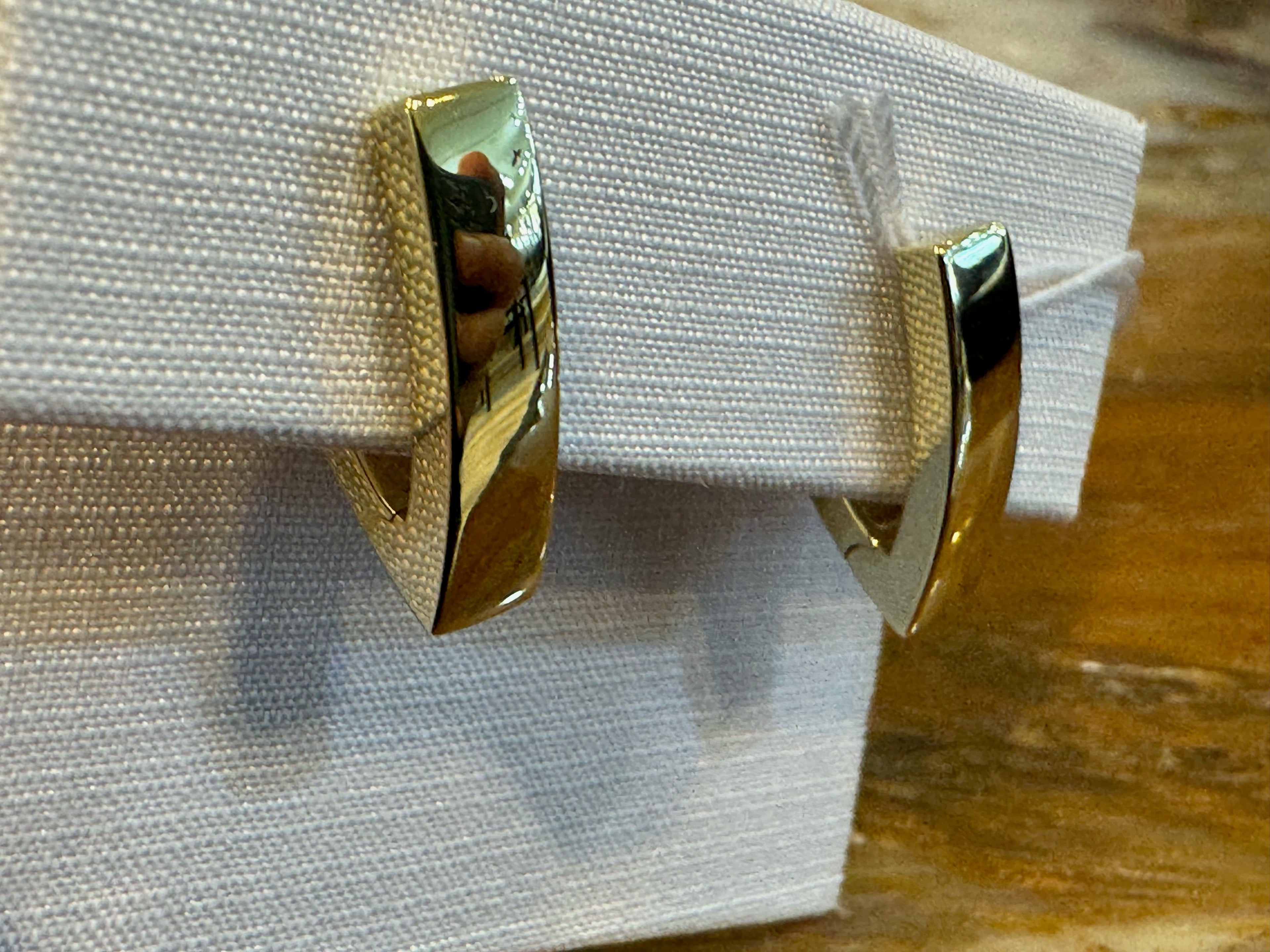 EARRING GOLD DESIGNER