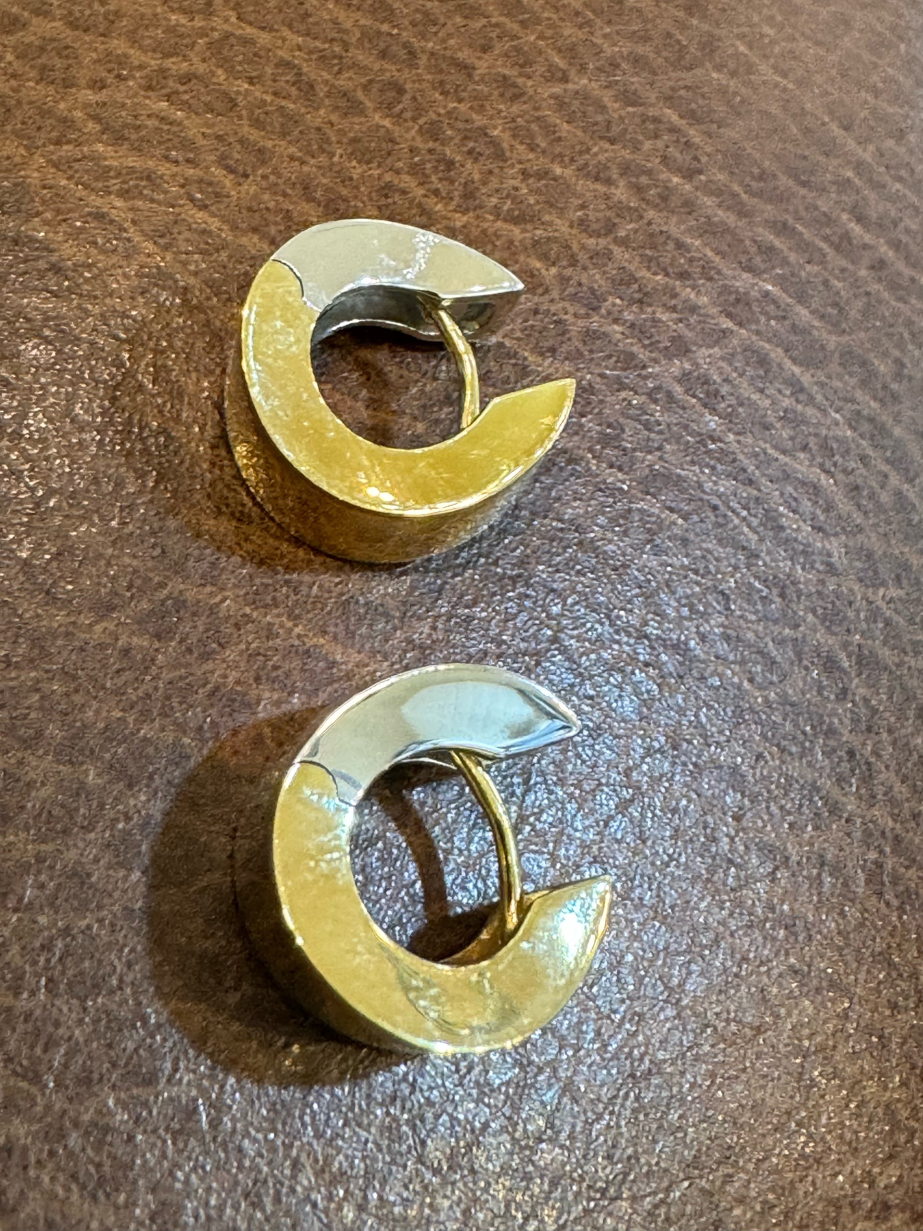 EARRING GOLD DESIGNER
