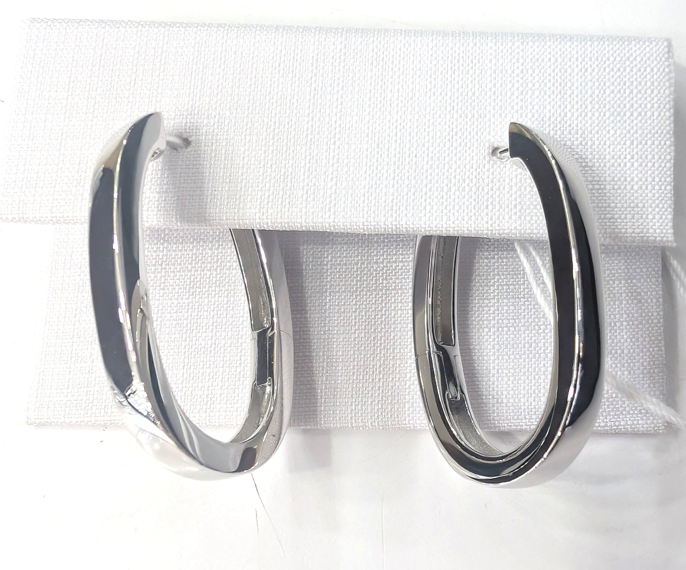 EARRING SILVER DESIGNER