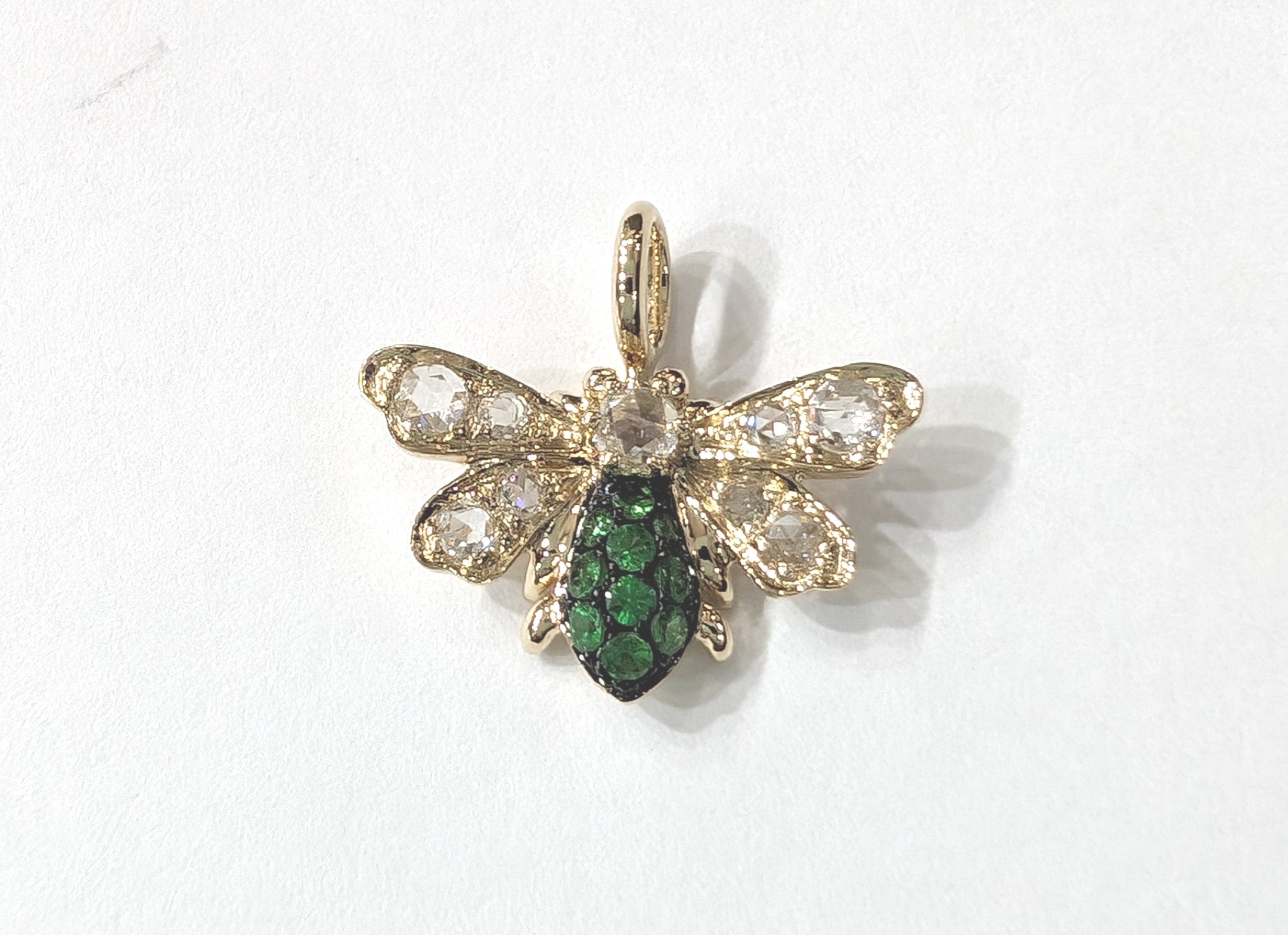 PENDANT GOLD DESIGNER