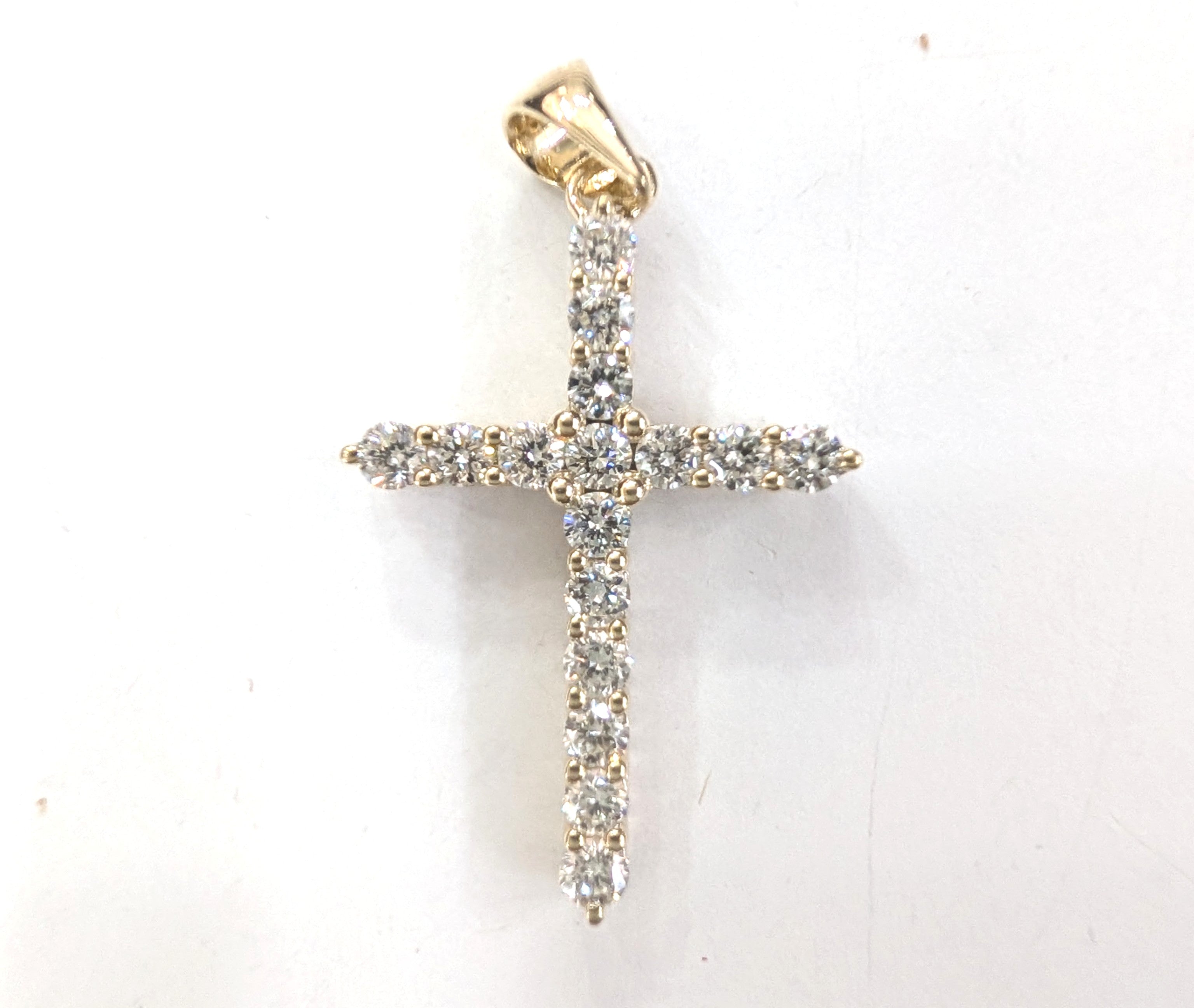 Pendant Gold Designer