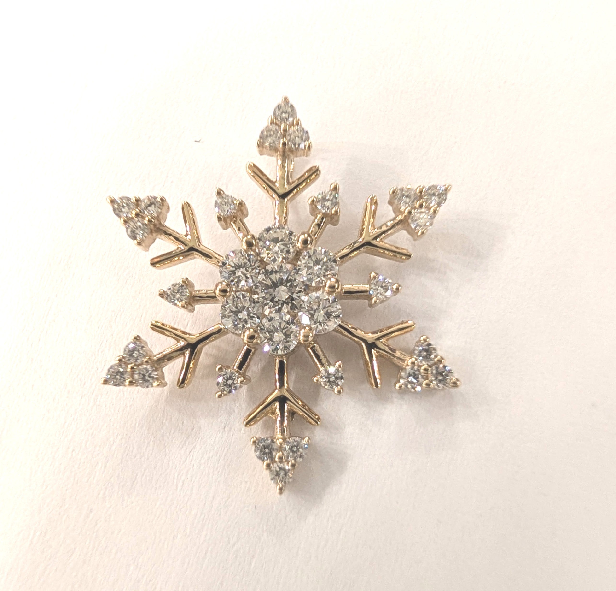 Pendant Gold Designer