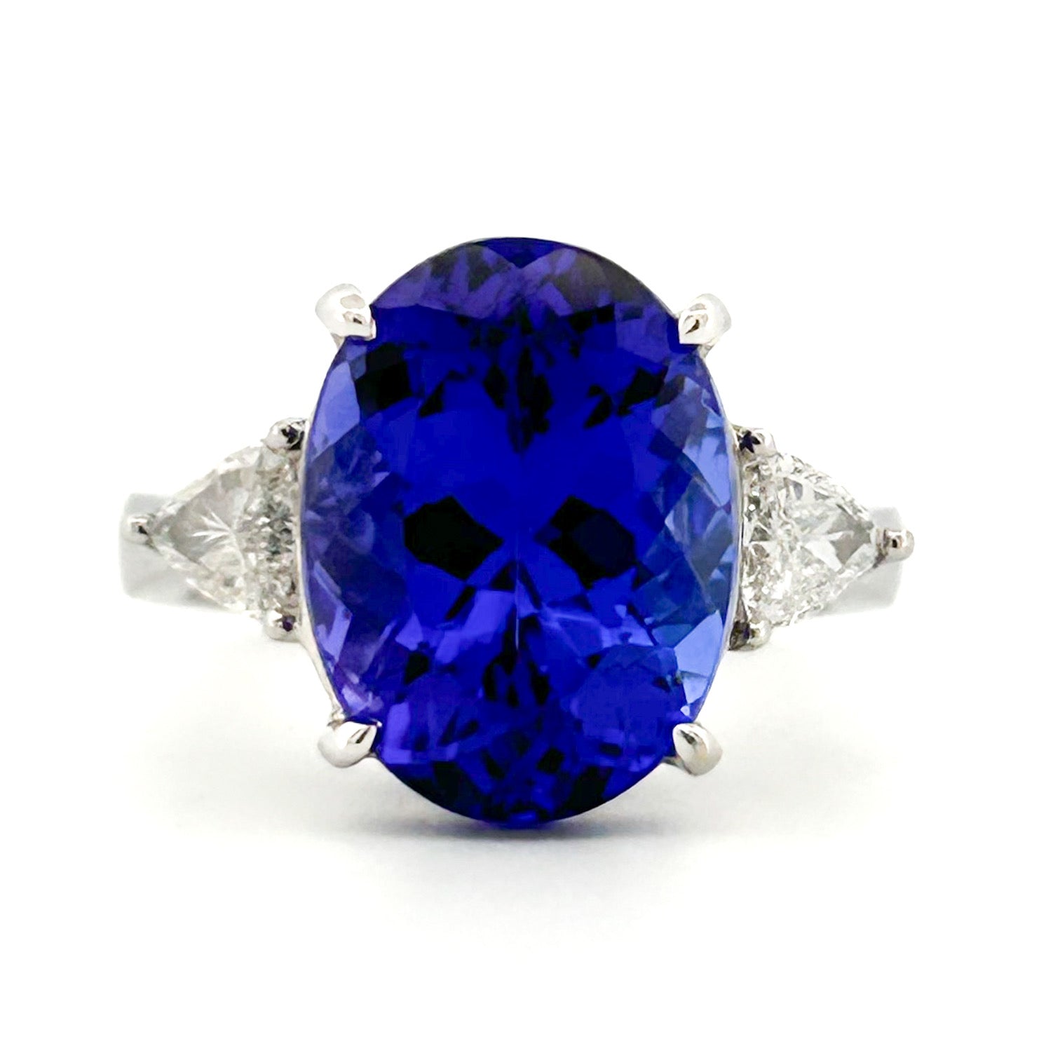 Oval Tanzanite Ring