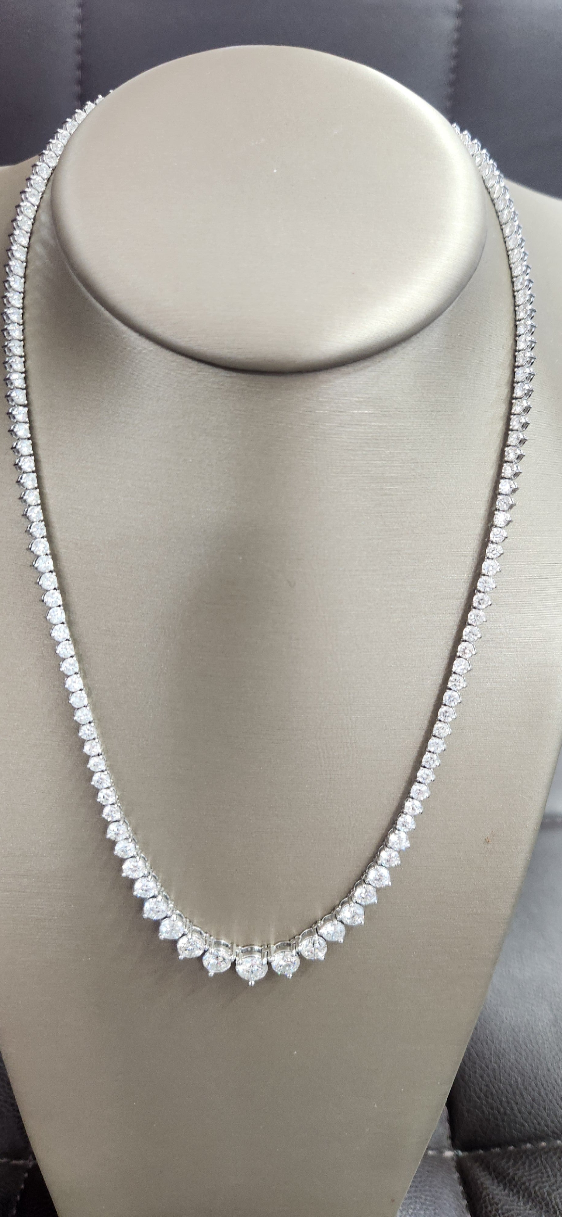 Necklace Gold Designer