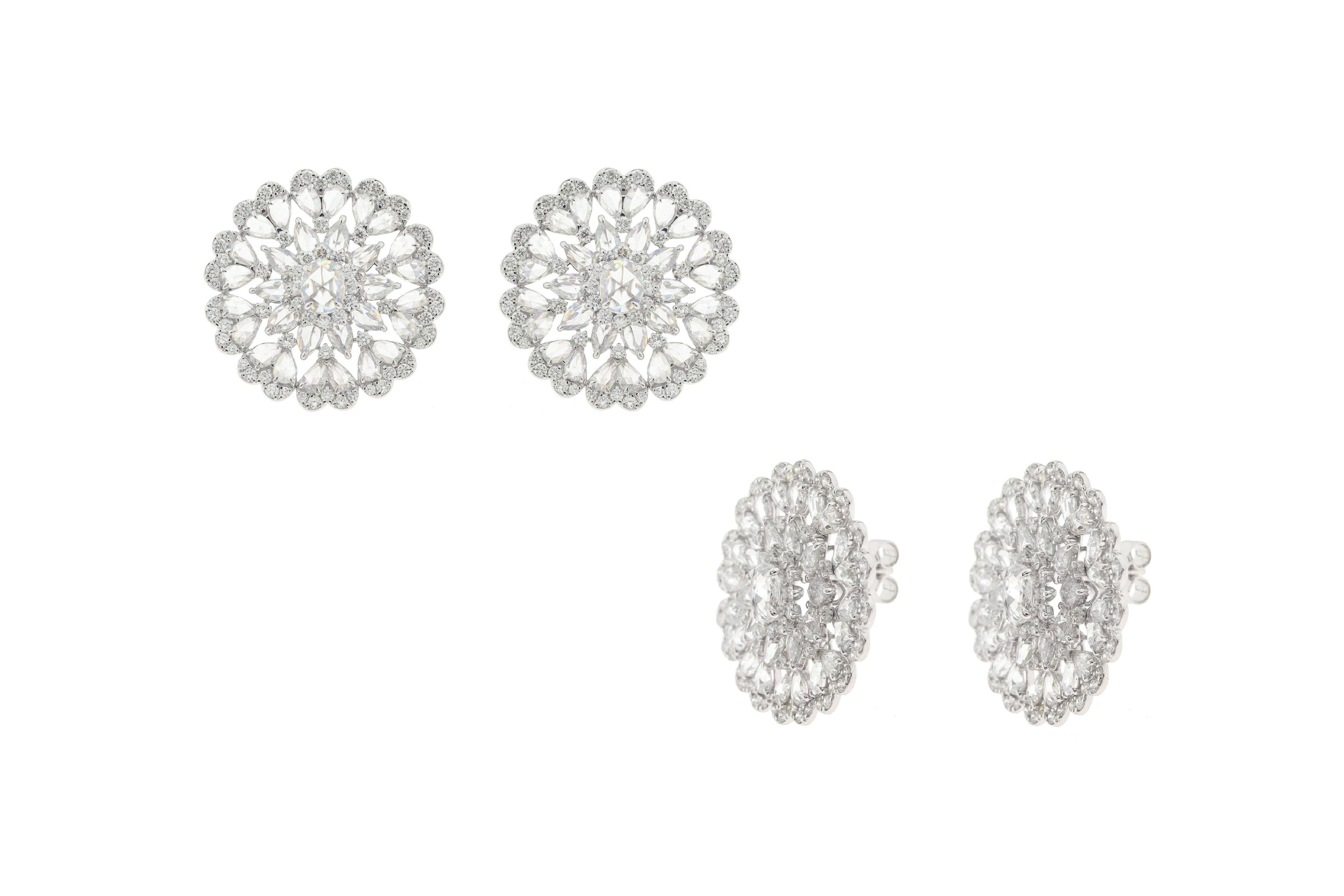 EARRING GOLD DESIGNER