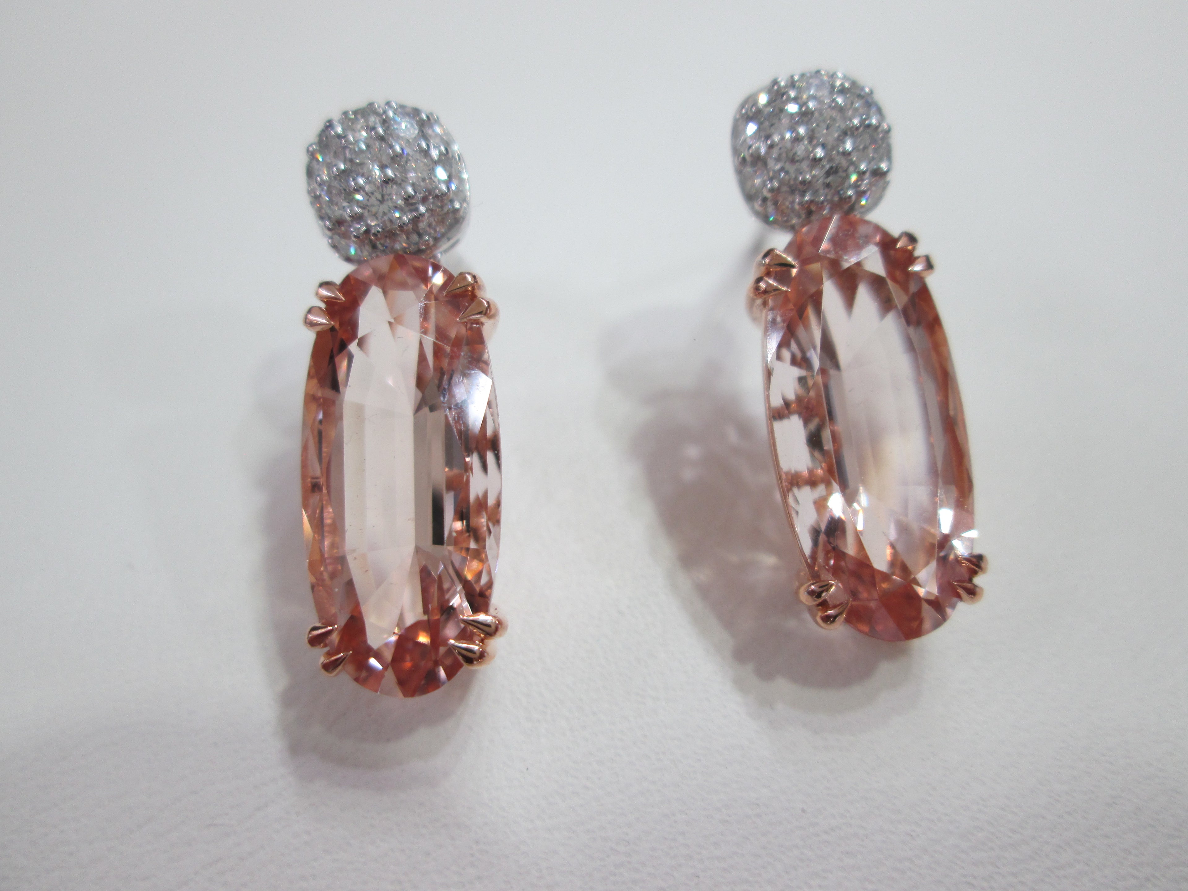 EARRING GOLD DESIGNER