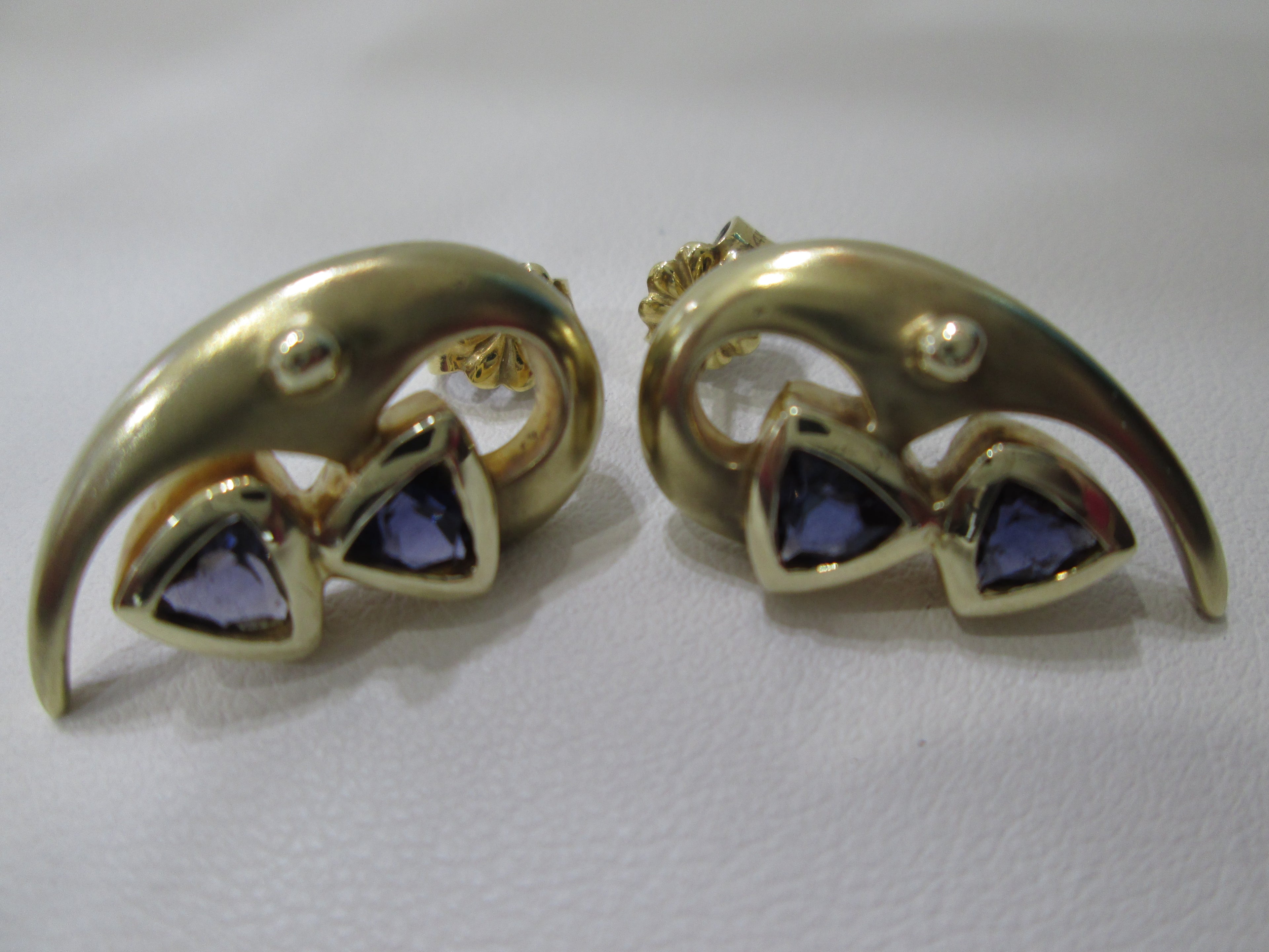 EARRING GOLD DESIGNER