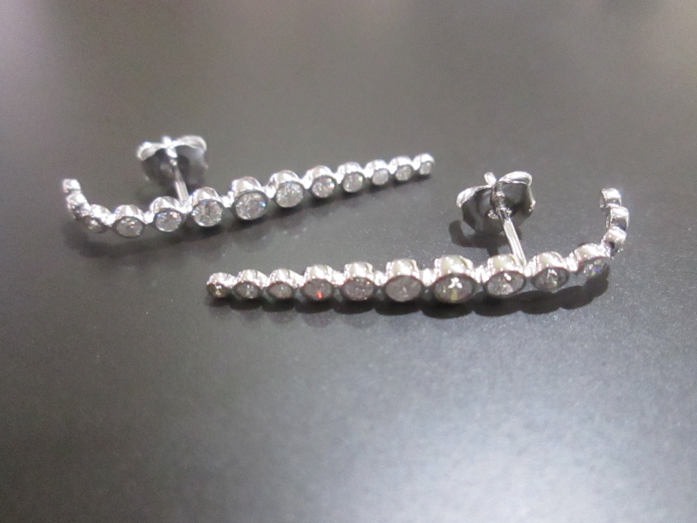 EARRING GOLD DESIGNER