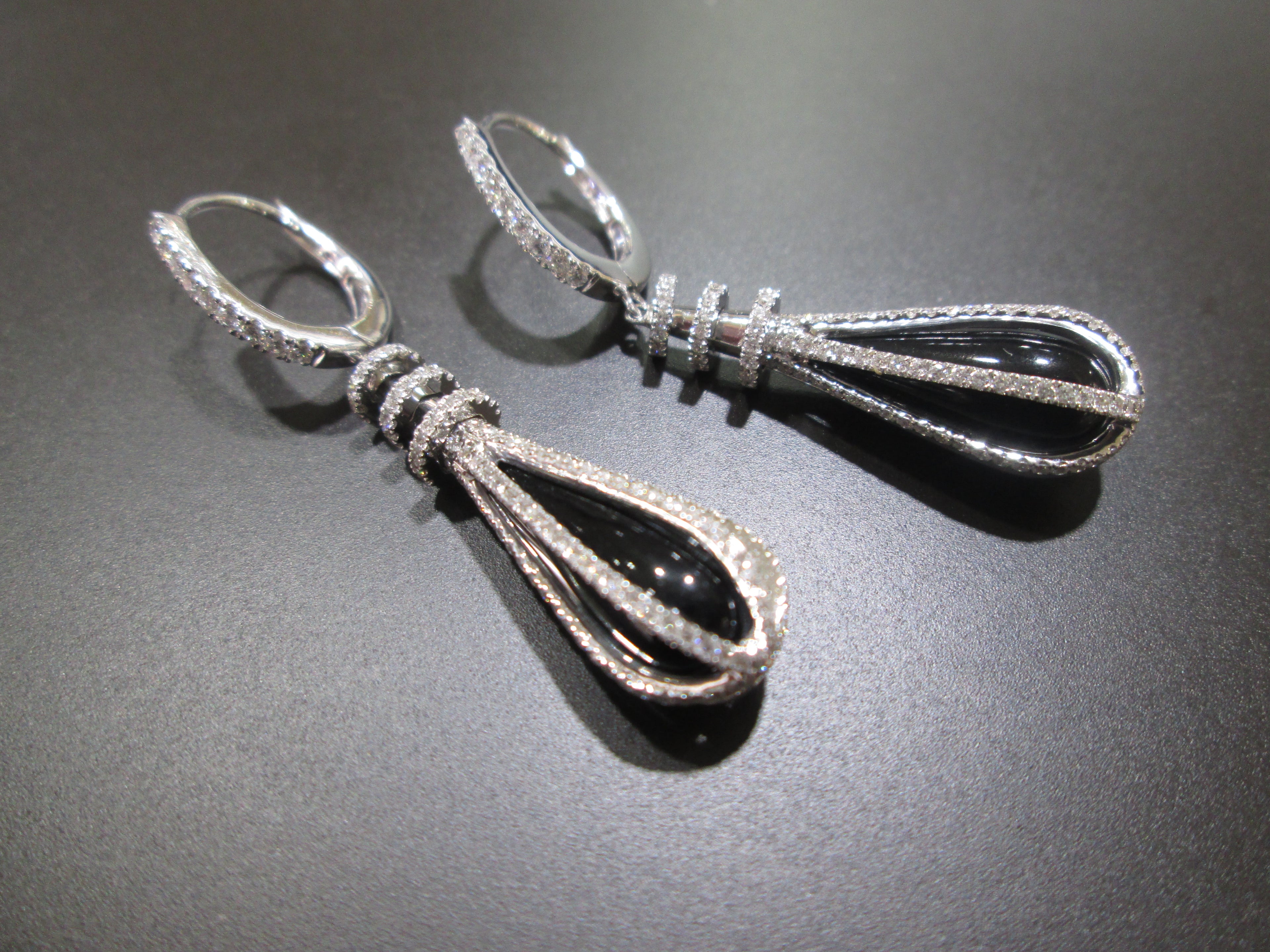 EARRING GOLD DESIGNER