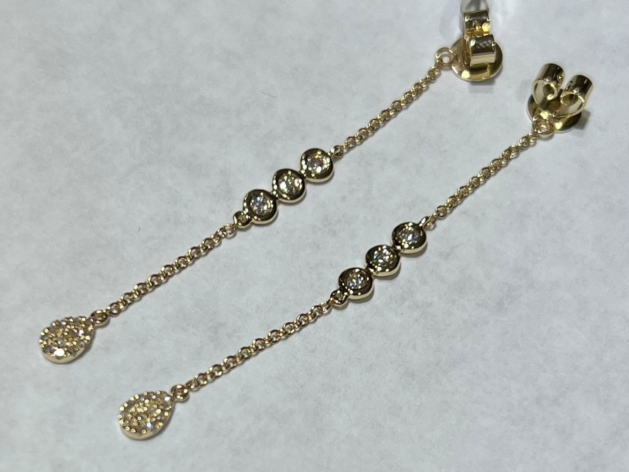 EARRING GOLD DESIGNER