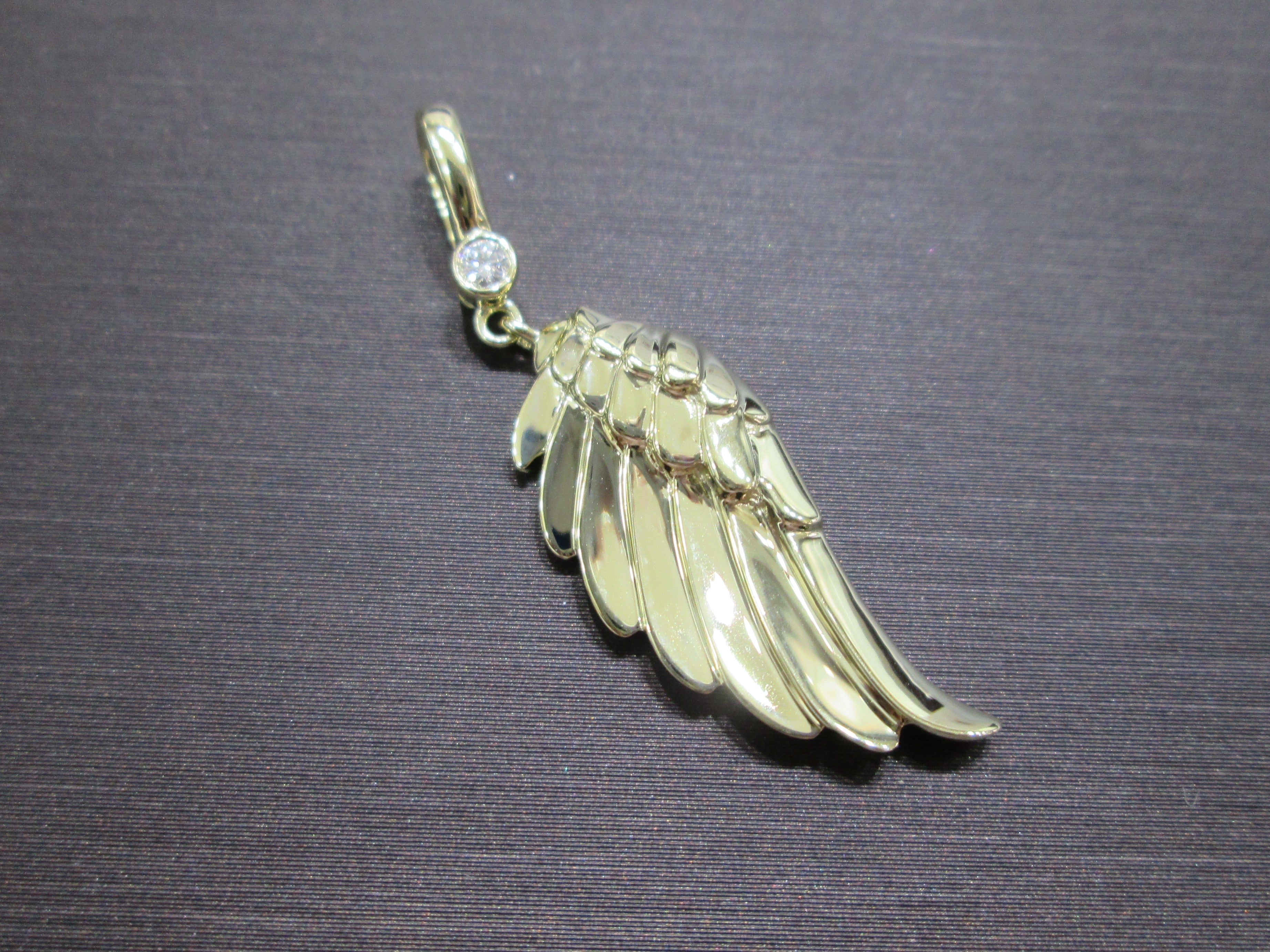 PENDANT GOLD DESIGNER