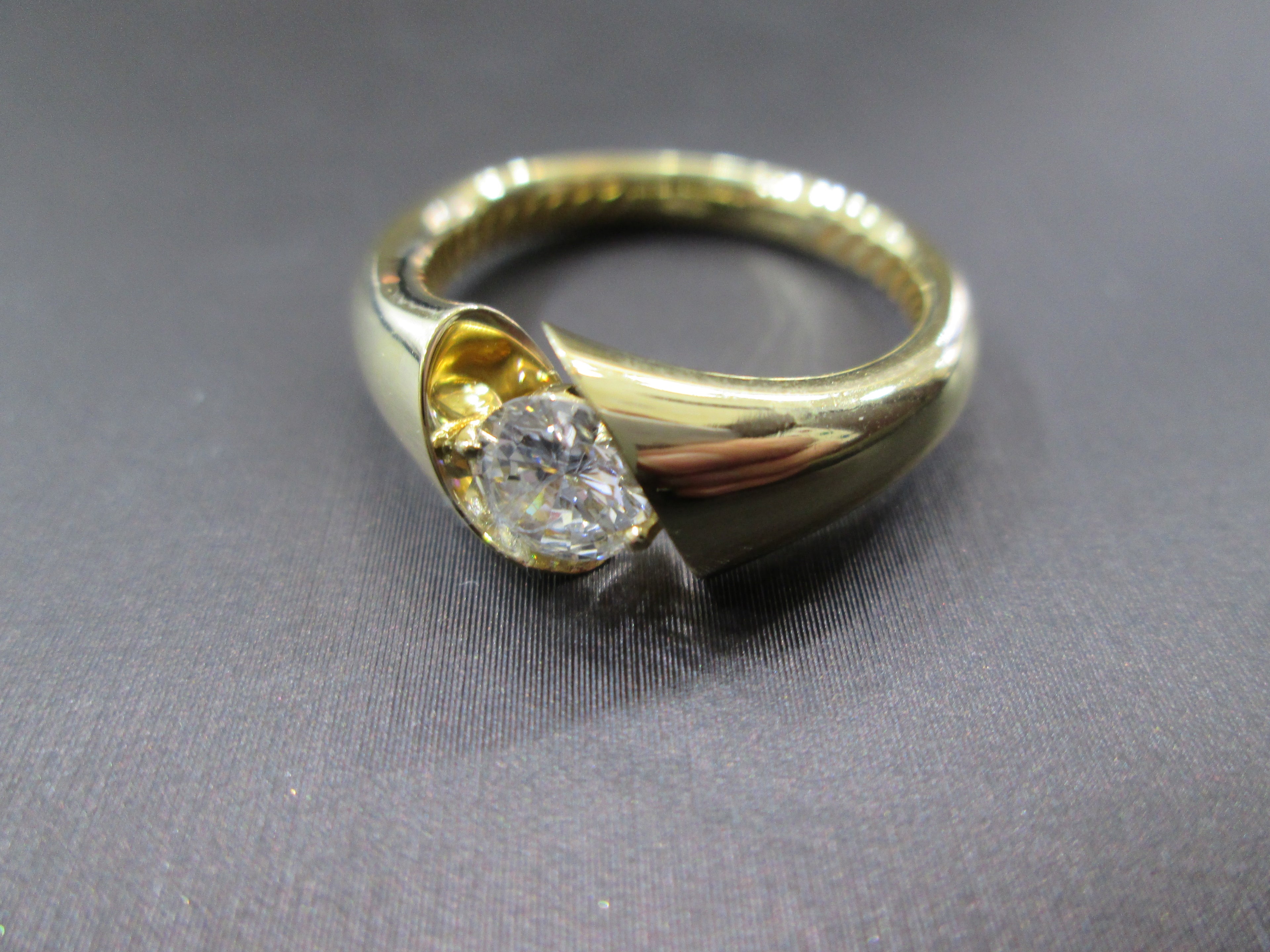 RING GOLD DESIGNER