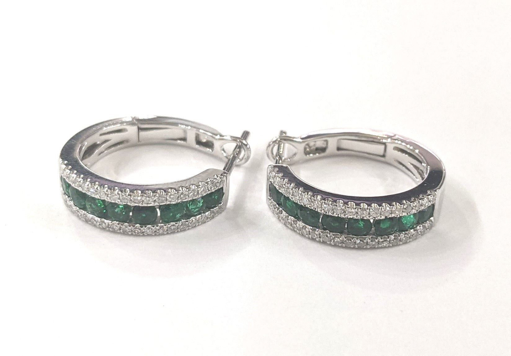 EARRING GOLD DESIGNER