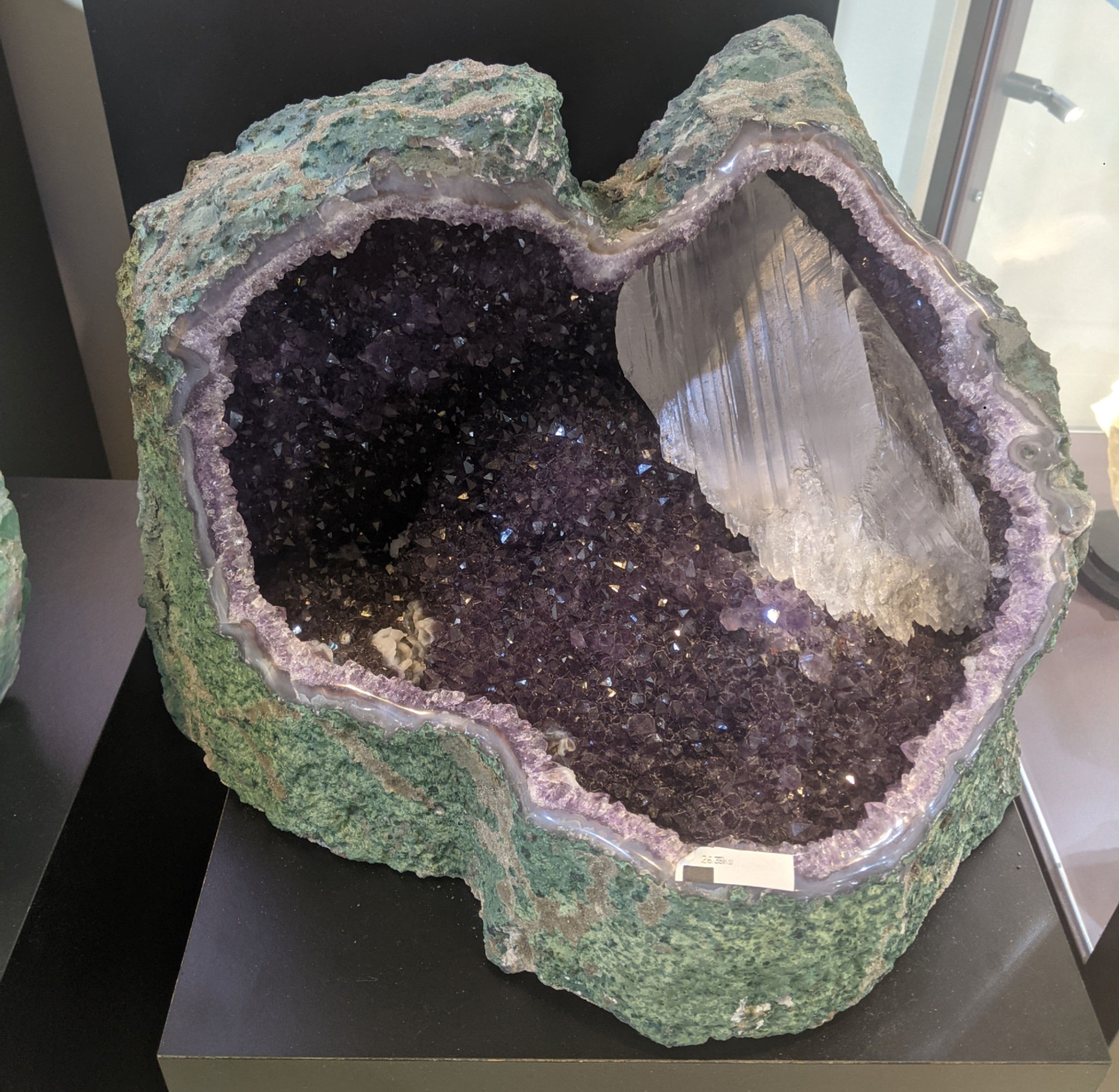 STONE MINERALS