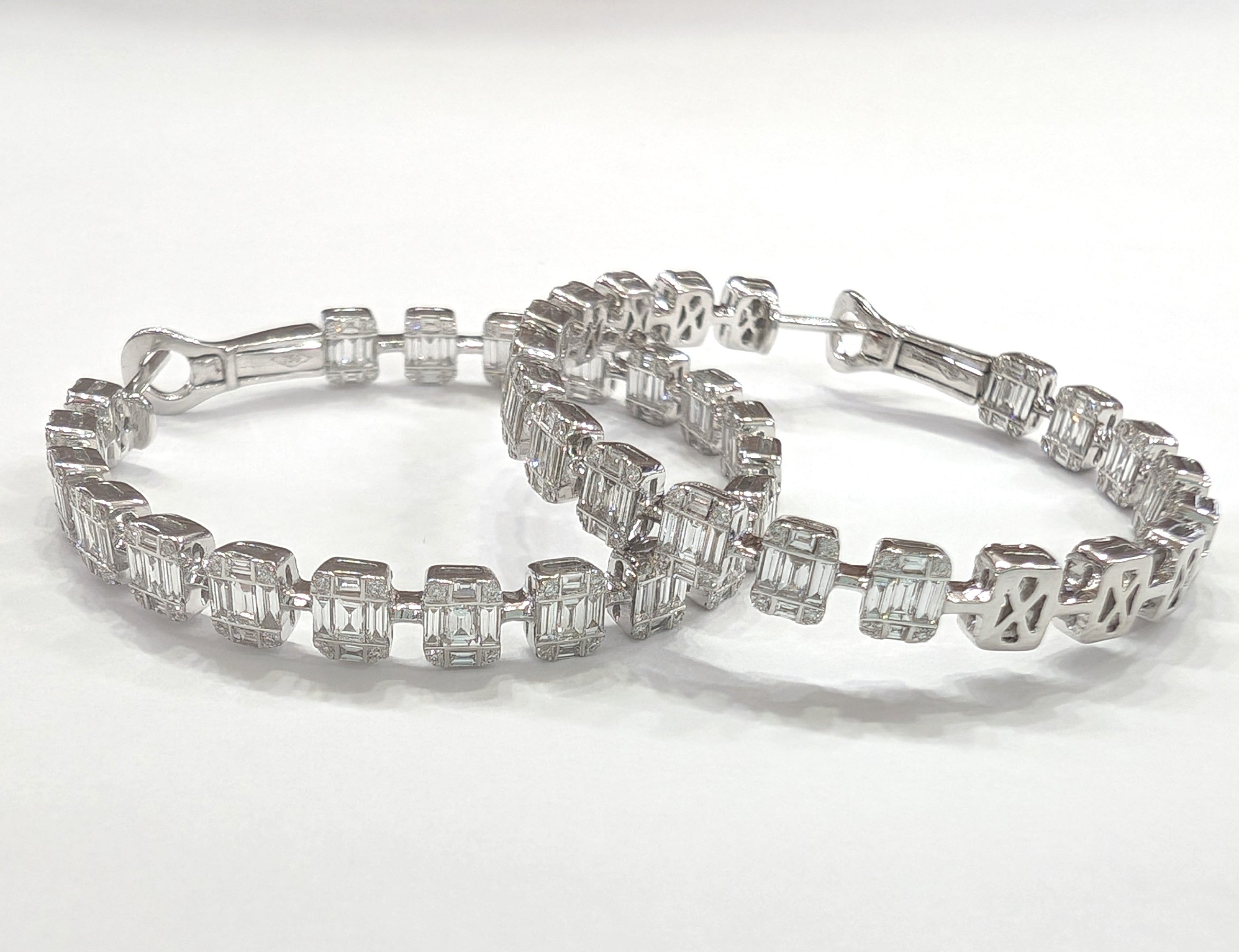 EARRING GOLD DESIGNER