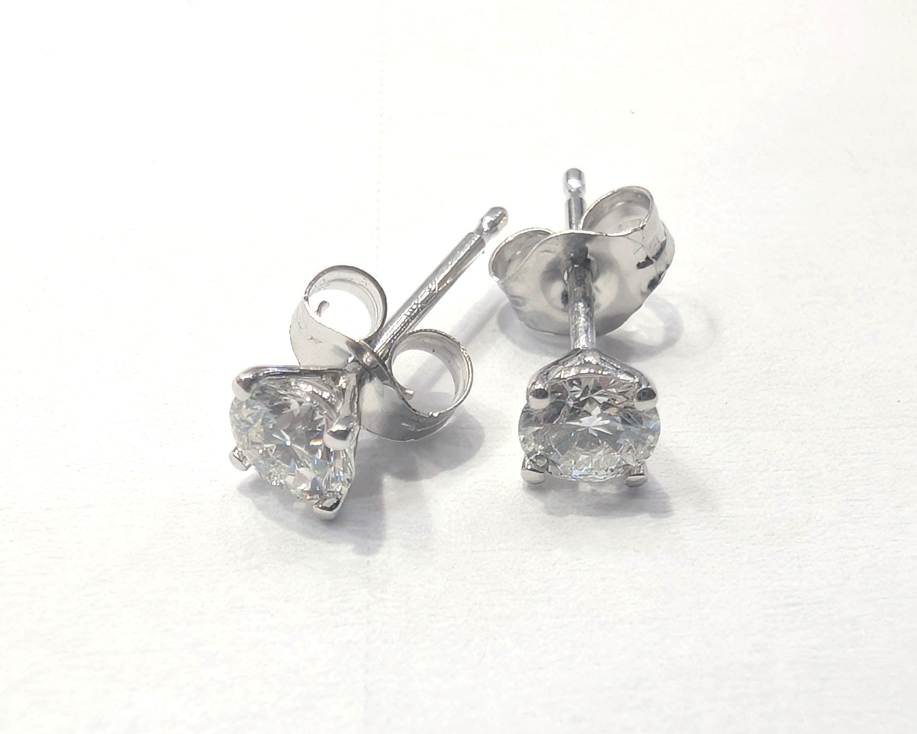 EARRING GOLD DESIGNER