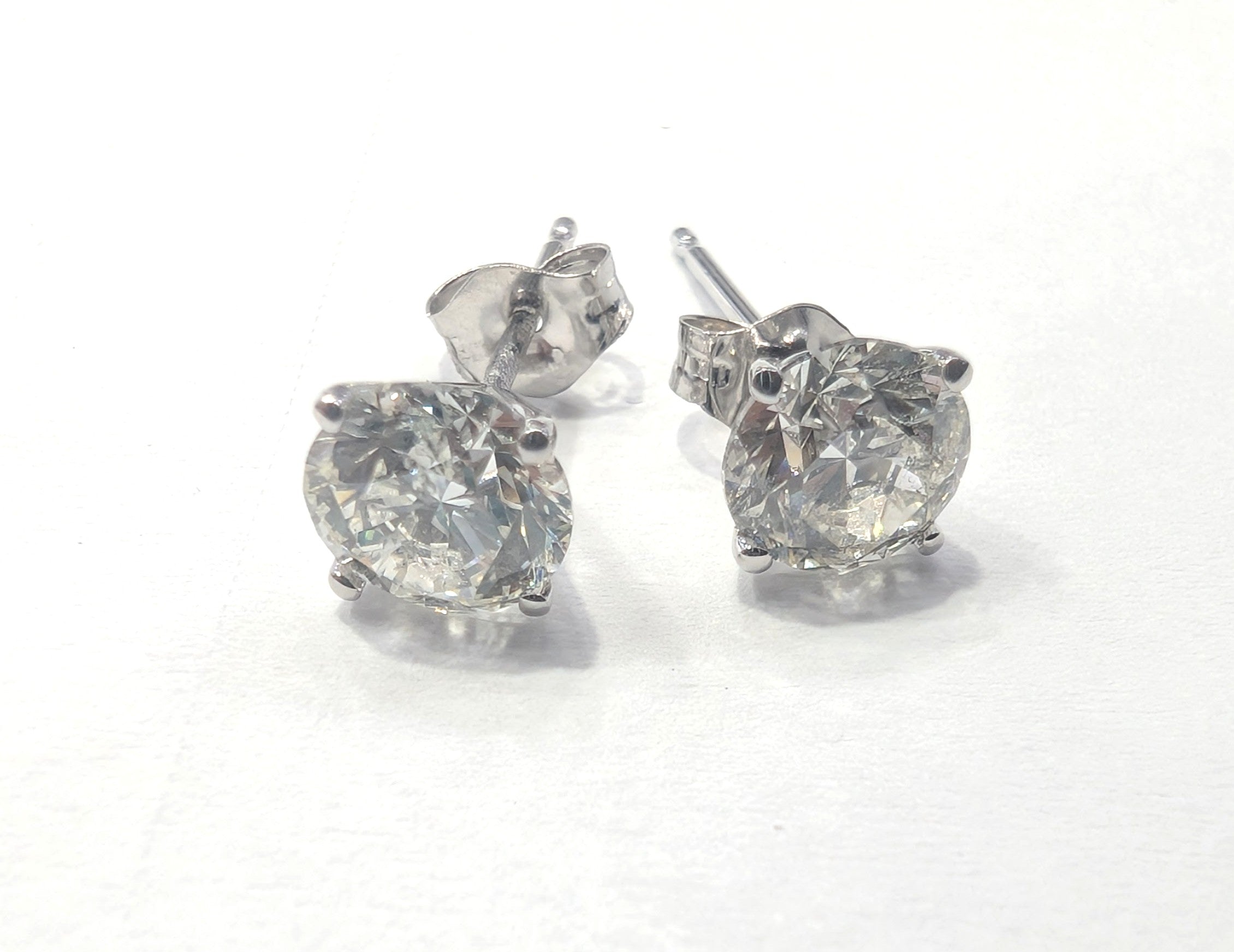 EARRING GOLD DESIGNER