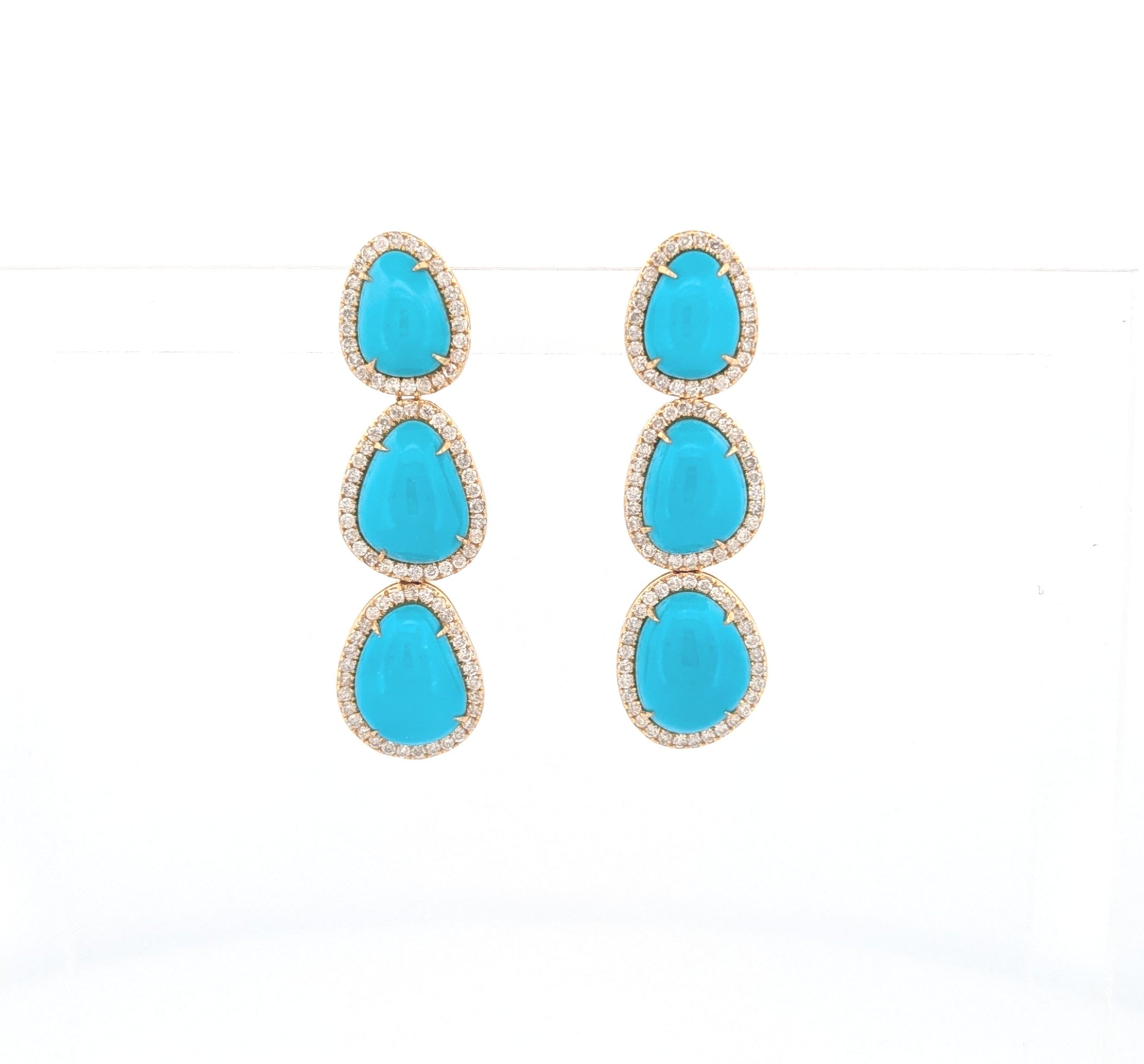 Earring Gold Designer