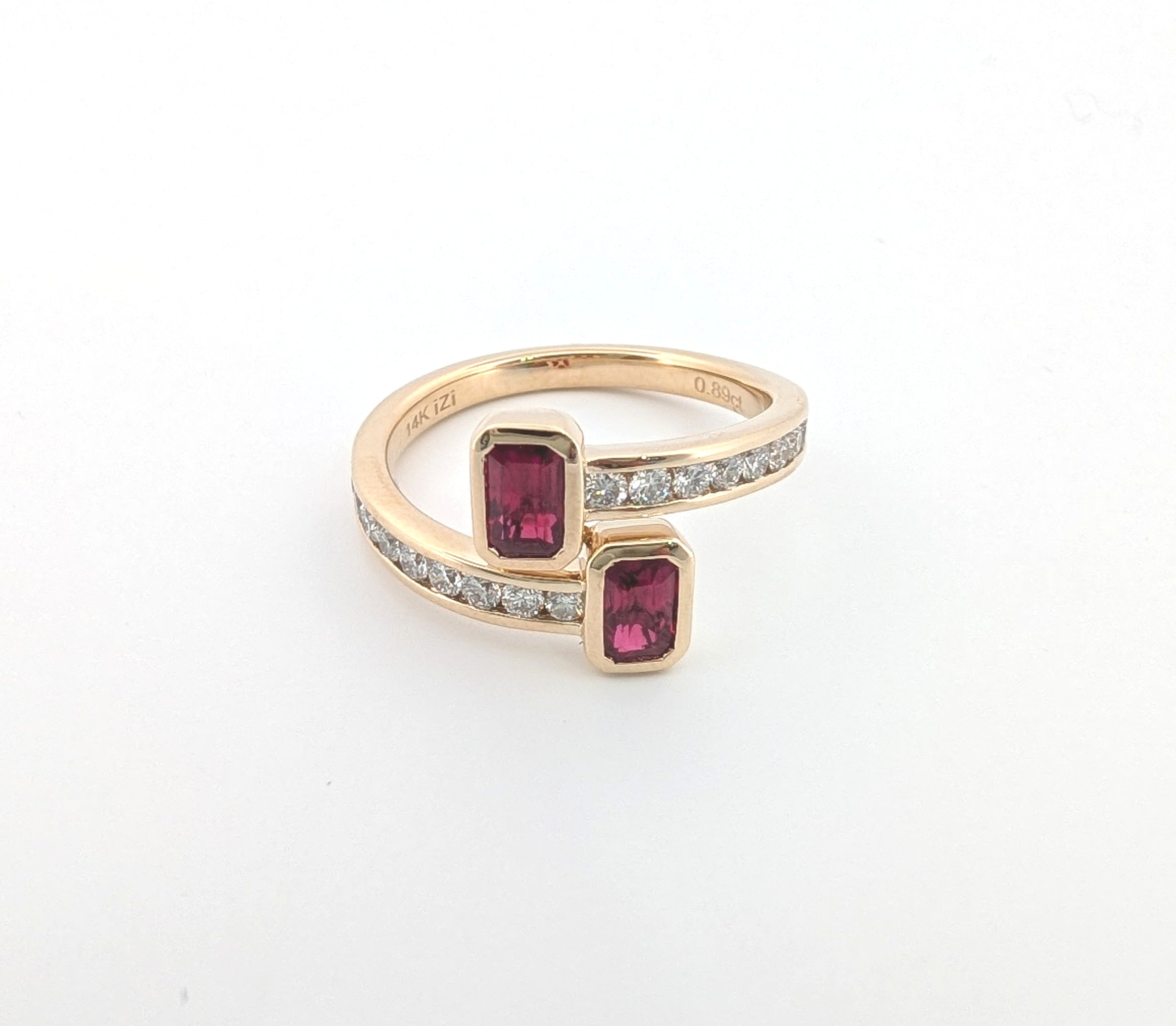 Ring Gold Designer