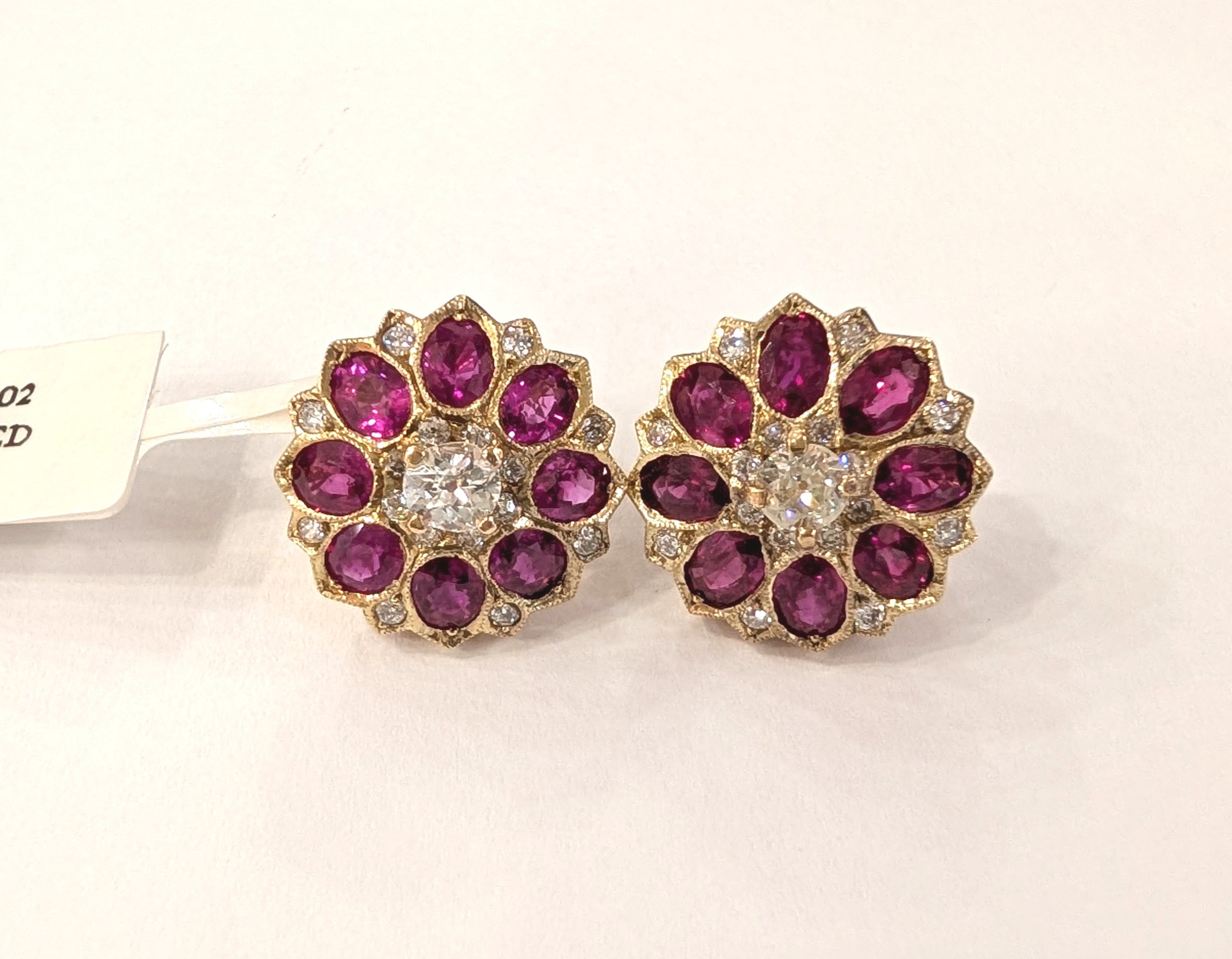 Earring Gold Designer
