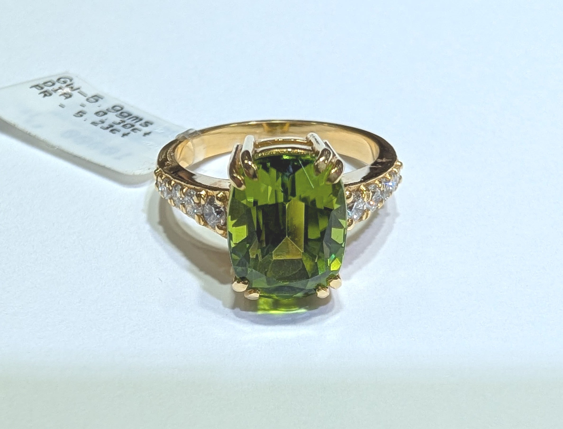 Ring Gold Designer
