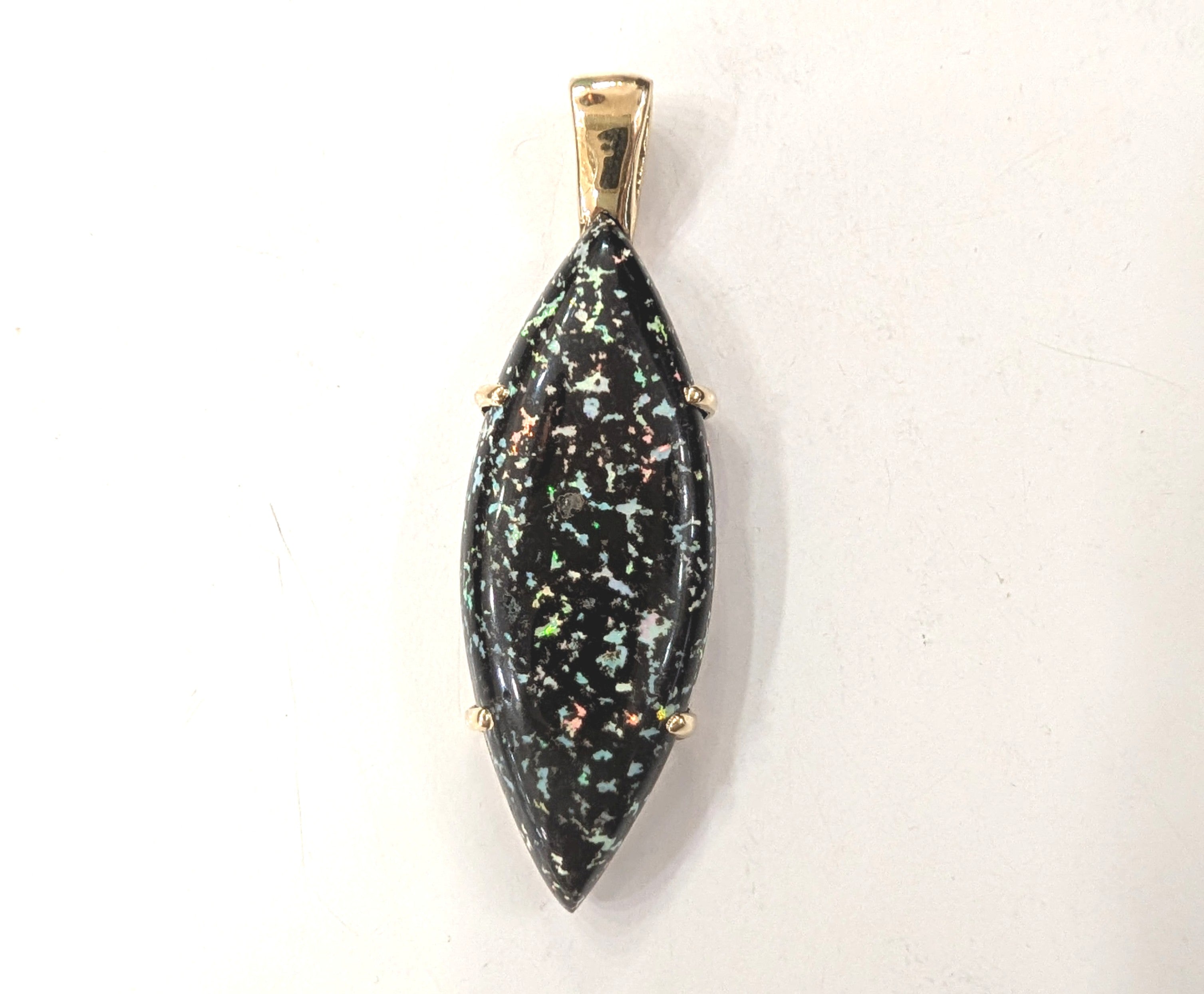 Pendant Gold