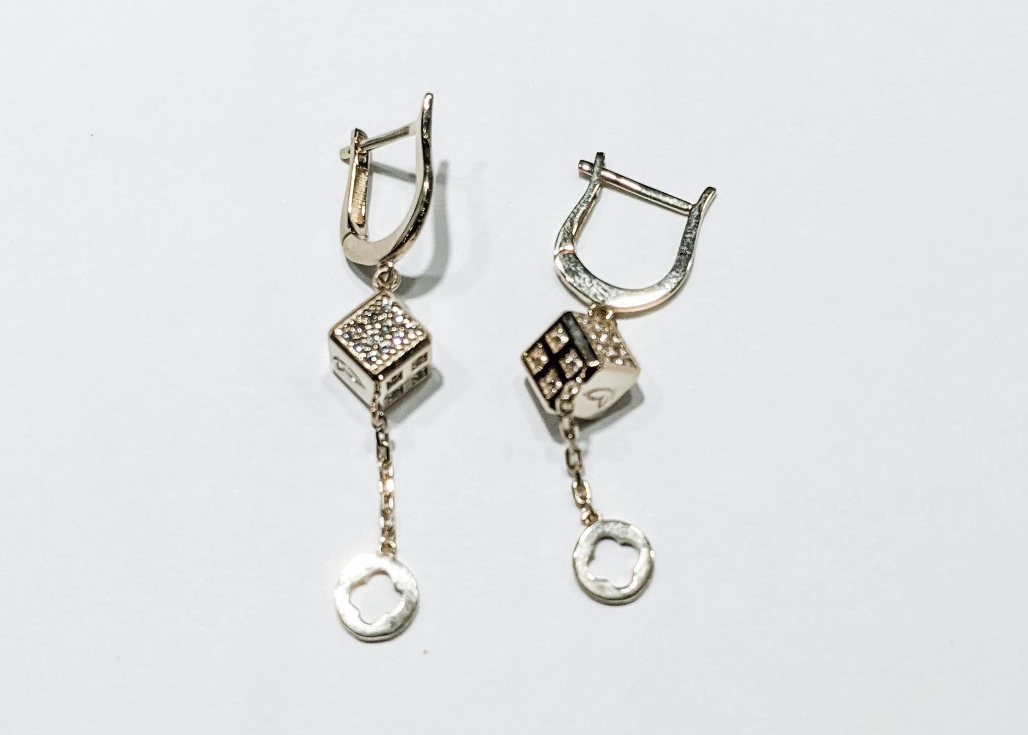 EARRING GOLD DESIGNER