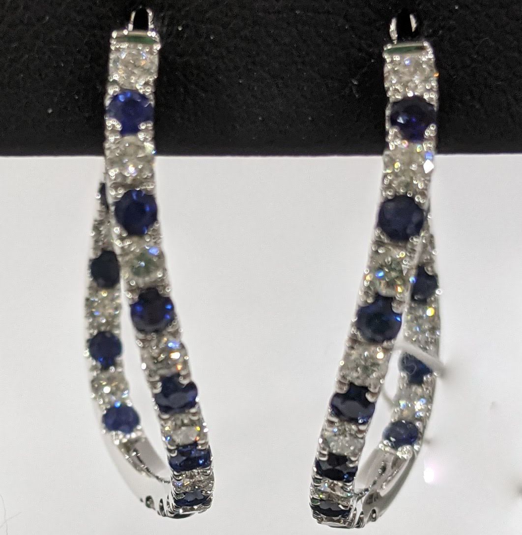 EARRING GOLD DESIGNER